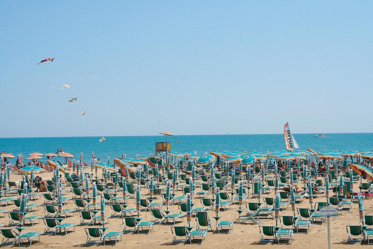 Tivoli Lägenhet Bibione Exteriör bild